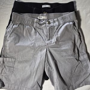 2 Sonoma Women's Cargo Shorts - Light Gray and Black Pair Size 8